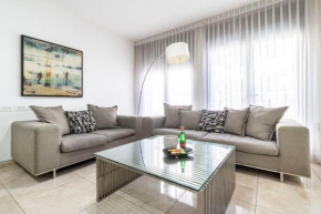 Luxury 3 bedroom apt, Harav Kook7